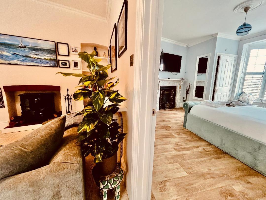 Ingleside Mews Appartement Whitby Buitenkant foto