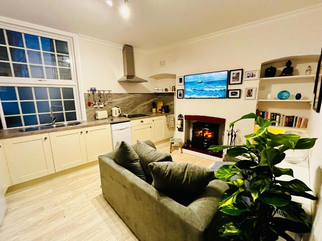 Ingleside Mews Appartement Whitby Buitenkant foto